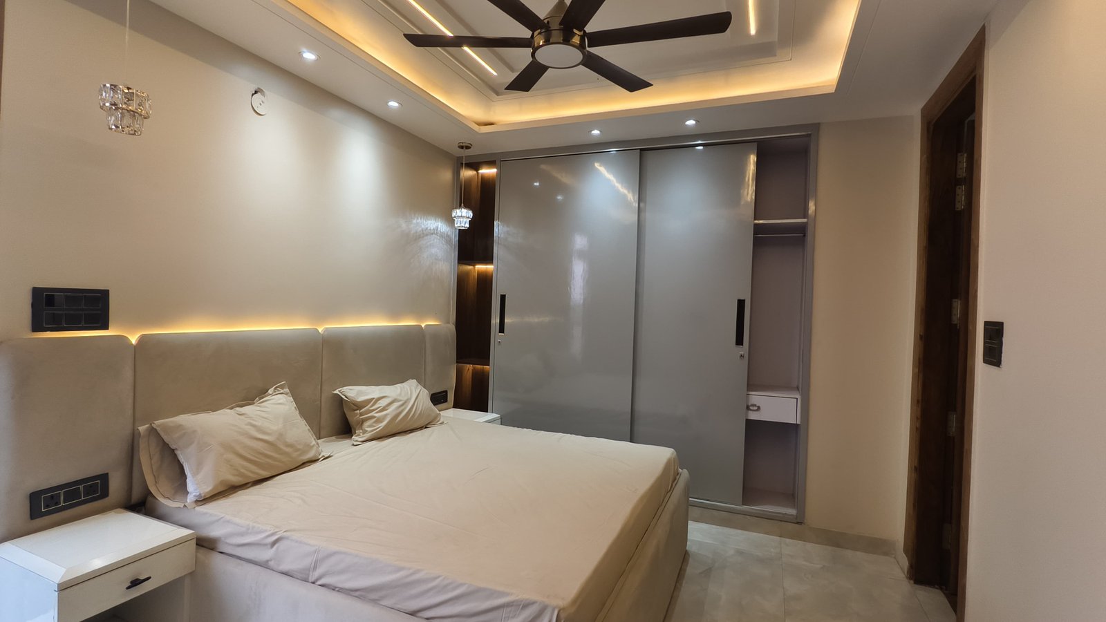 Edifice Bedroom pics 3